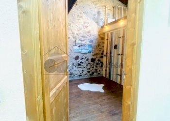 WhatsApp Image 2025-07-01 at 11.49.03 (3).jpeg - Portion of a house Via Stazione 25, Follo - photo 23