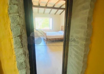 WhatsApp Image 2025-07-01 at 11.49.30.jpeg - Portion of a house Via Stazione 25, Follo - photo 29