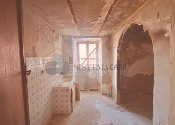 3.jpeg - Portion of a house Piazza Immacolata  snc, Santo Stefano di Magra - photo 1