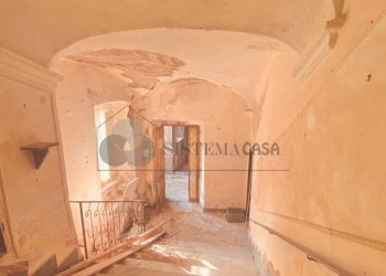 14.jpeg - Portion of a house Piazza Immacolata  snc, Santo Stefano di Magra - photo 4