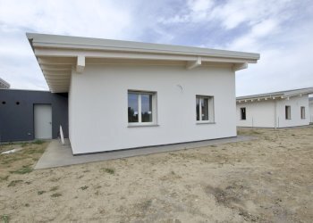 facciata - Villa a Schiera Via XXV Maggio 1915, Galliera - foto 23