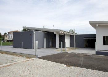 facciata - Villa a Schiera Via XXV Maggio 1915, Galliera - foto 17