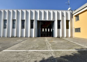 facciata - Shed Via Don Minzoni 4, San Pietro in Casale - photo 11