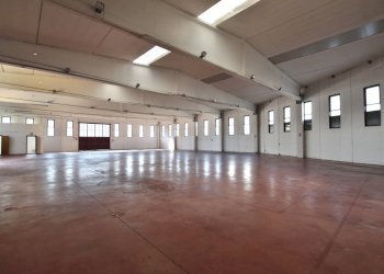 magazzino - Shed Via Don Minzoni 4, San Pietro in Casale - photo 16