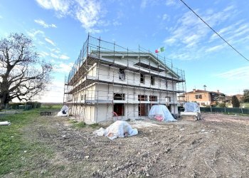 facciata - Villa a Schiera Via XX Settembre 74, Poggio Renatico - foto 10