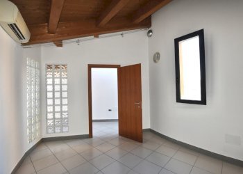 Ufficio piano primo.JPG - Commercial Premises via Vinicio Pescerelli 99, San Pietro in Casale - photo 10