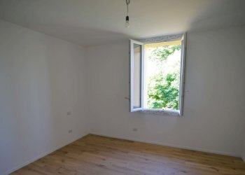 CAMERA MATRIMONIALE - Portion of a house via Zocca 1, San Lazzaro di Savena - photo 12