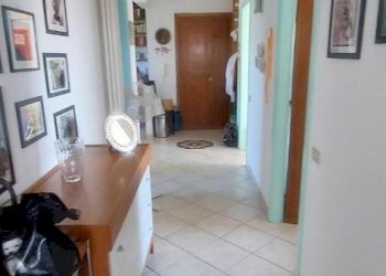 lu12.jpg - Mansarda Luni - foto 13