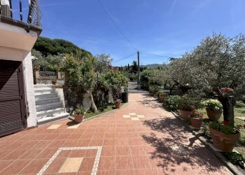 fo15.jpg - Villa Fosdinovo - foto 15