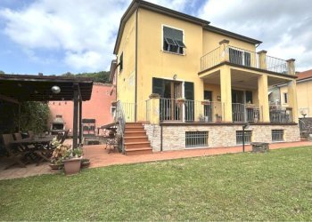 ar4.jpg - Villa Arcola - foto 1