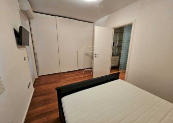 am44.jpg - Porzione di casa Ameglia - foto 29