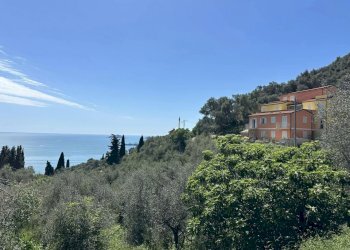 le4.jpg - Attico Lerici - foto 4