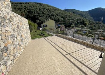 le8.jpg - Attico Lerici - foto 8