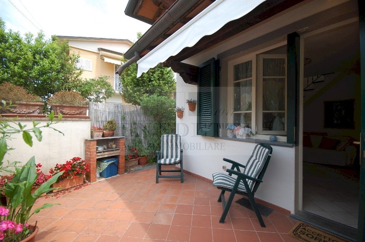 DSC_0054.JPG - Casa indipendente Via Ugo Foscolo 53, Pietrasanta - foto 3