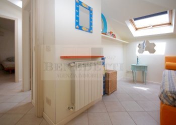 DSC_0082.JPG - Casa indipendente Via Ugo Foscolo 53, Pietrasanta - foto 16