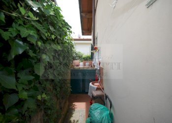 DSC_0050.JPG - Casa indipendente Via Ugo Foscolo 53, Pietrasanta - foto 19