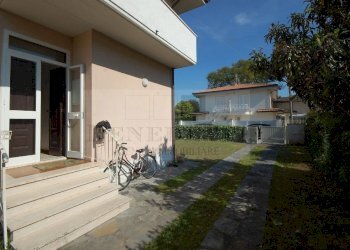 DSC_0004.JPG - Casa indipendente Via Massaua 37, Pietrasanta - foto 3