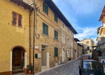 20241108_085759.jpg - Terratetto - Terracielo Via Borgo Sovrano 31, Stazzema - foto 2