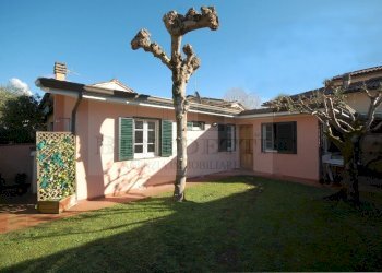 DSC_0048.JPG - Villa Via Pascoli, Pietrasanta - foto 1