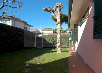 DSC_0013.JPG - Villa Via Pascoli, Pietrasanta - foto 24