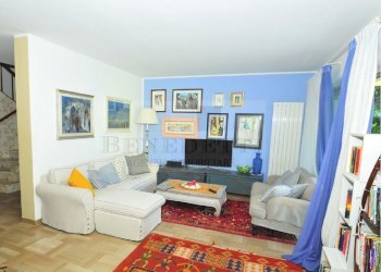 FOTO 1.jpg - Villa Pietrasanta - foto 22