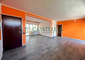 4.jpg - Quadrilocale Ivrea - foto 6