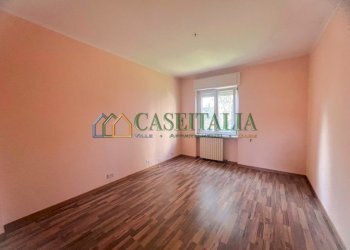 9.jpg - Quadrilocale Ivrea - foto 10