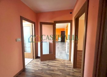 14.jpg - Quadrilocale Ivrea - foto 17