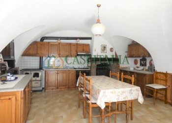 CUCINA - Villa Borgofranco d'Ivrea - foto 2