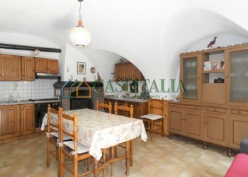 CUCINA - Villa Borgofranco d'Ivrea - foto 3