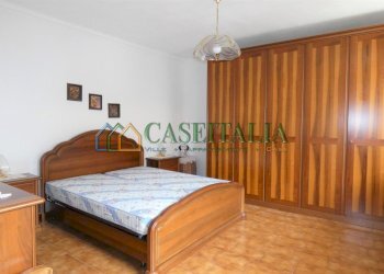 CAMERA1 - Villa Borgofranco d'Ivrea - foto 7