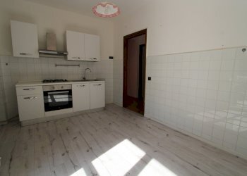 Cucina - Three-room apartment Recco - photo 3