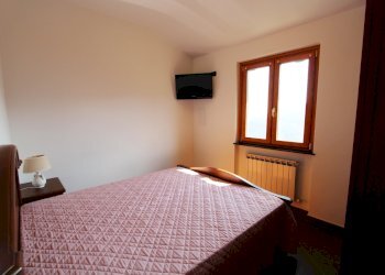 Camera matrimoniale - Trilocale Avegno - foto 9