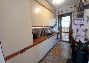 7.jpg - Porzione di casa Avegno - foto 8