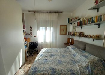 10.jpg - Porzione di casa Avegno - foto 11