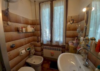 12.jpg - Porzione di casa Avegno - foto 14