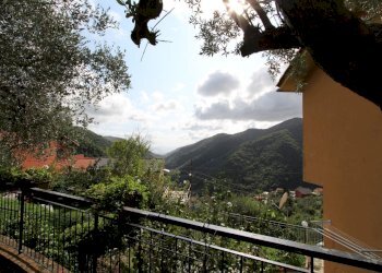 14.jpg - Porzione di casa Avegno - foto 16