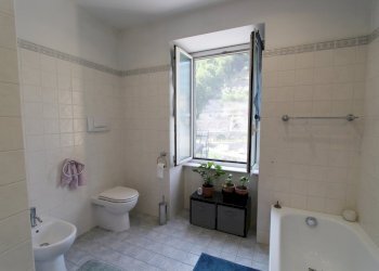 Bagno - Quadrilocale Recco - foto 9