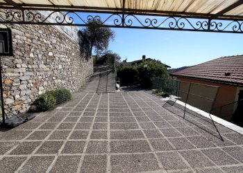 Parcheggio - Villa Avegno - foto 5