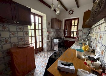 cucina - Casa indipendente localitò pian del soglio, Apricale - foto 13