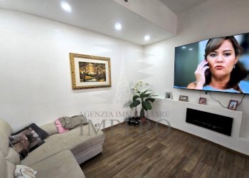 sala - Appartamento Via Roma 36/A, Ventimiglia - foto 2