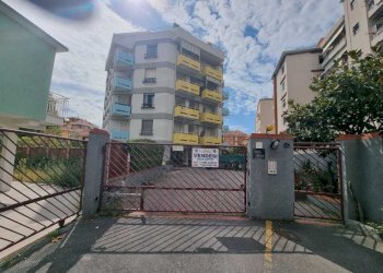 Box Vicolo Arene 14, Ventimiglia - foto 2