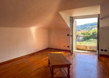 camera - Appartamento Località Gray 14, Camporosso - foto 13