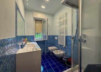 bagno - Quadrilocale Via Enzo Verrando 10, Bordighera - foto 8