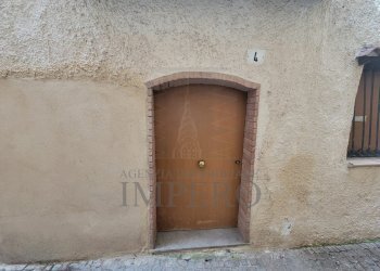 Immagine WhatsApp 2025-07-28 ore 18.32.13_81fde334 - Trilocale vicolo orsini 6, Camporosso - foto 5