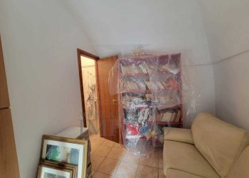 Immagine WhatsApp 2025-07-28 ore 18.32.11_c28eb586 - Trilocale vicolo orsini 6, Camporosso - foto 8