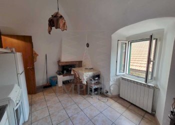 Immagine WhatsApp 2025-07-28 ore 18.32.11_eae3111b - Trilocale vicolo orsini 6, Camporosso - foto 14