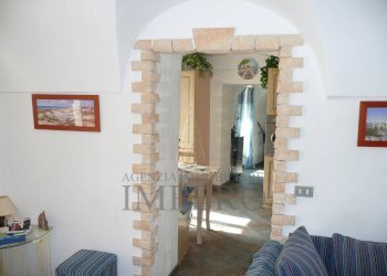 dal salotto alla cucina - Quadrilocale Località Verrandi, Ventimiglia - foto 1