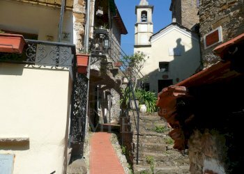 Chiesetta di S.Ignazio - Quadrilocale Località Verrandi, Ventimiglia - foto 2