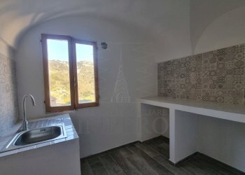 cucina - Bilocale Località Casette 41, Ventimiglia - foto 7